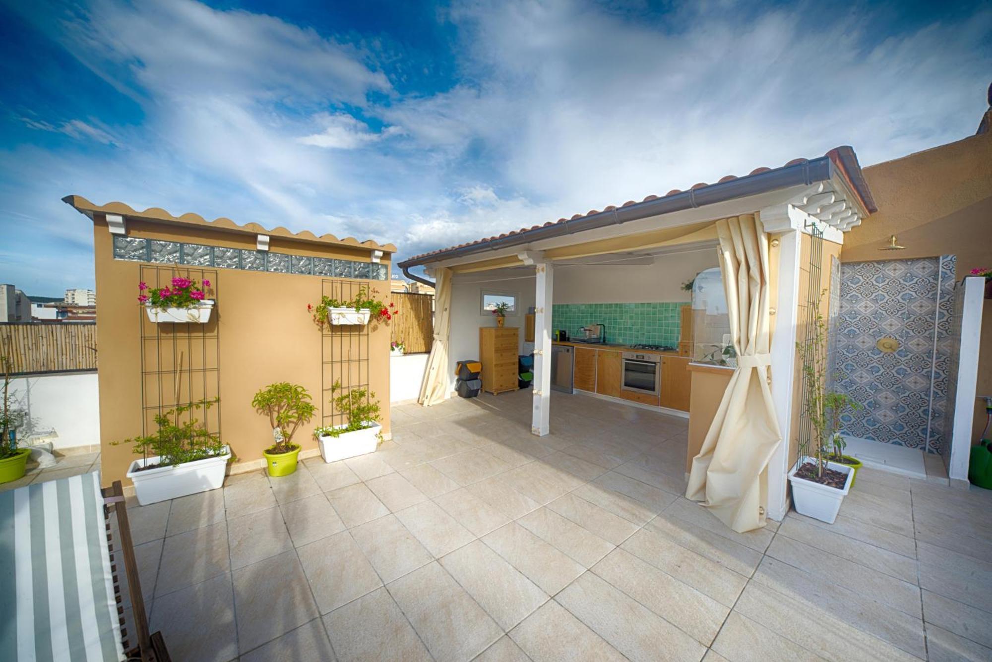 Terrace Rooms Olbia Center Exterior photo